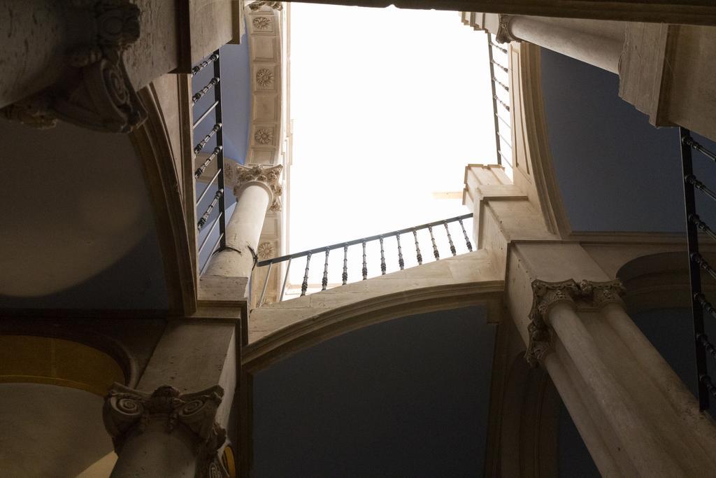 Bed and Breakfast Palazzo Tasca Noto Exterior foto