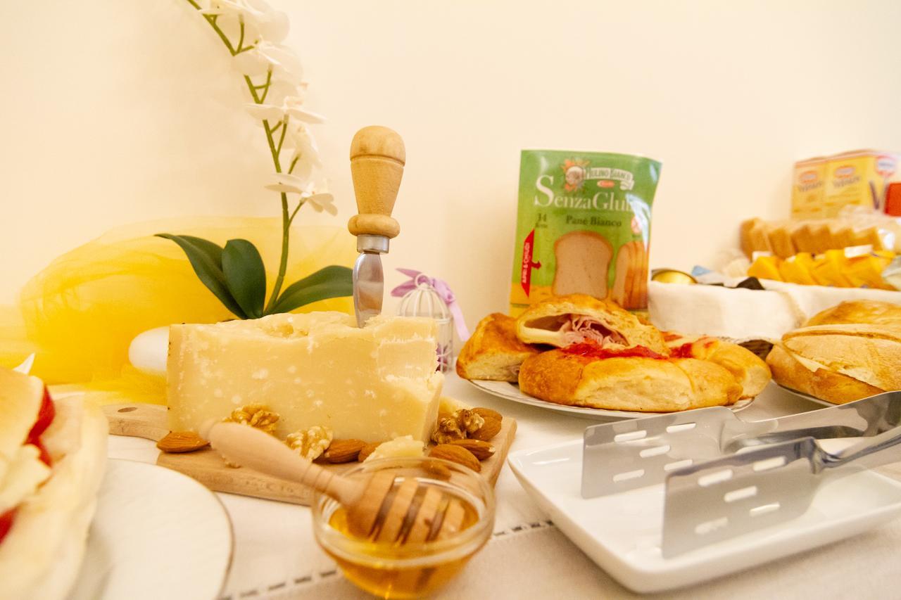Bed and Breakfast Palazzo Tasca Noto Exterior foto