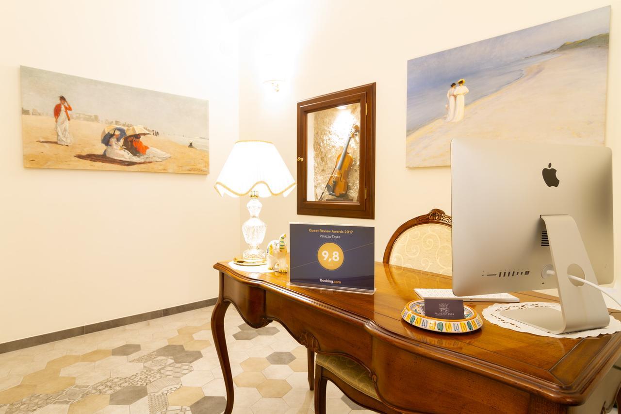 Bed and Breakfast Palazzo Tasca Noto Exterior foto