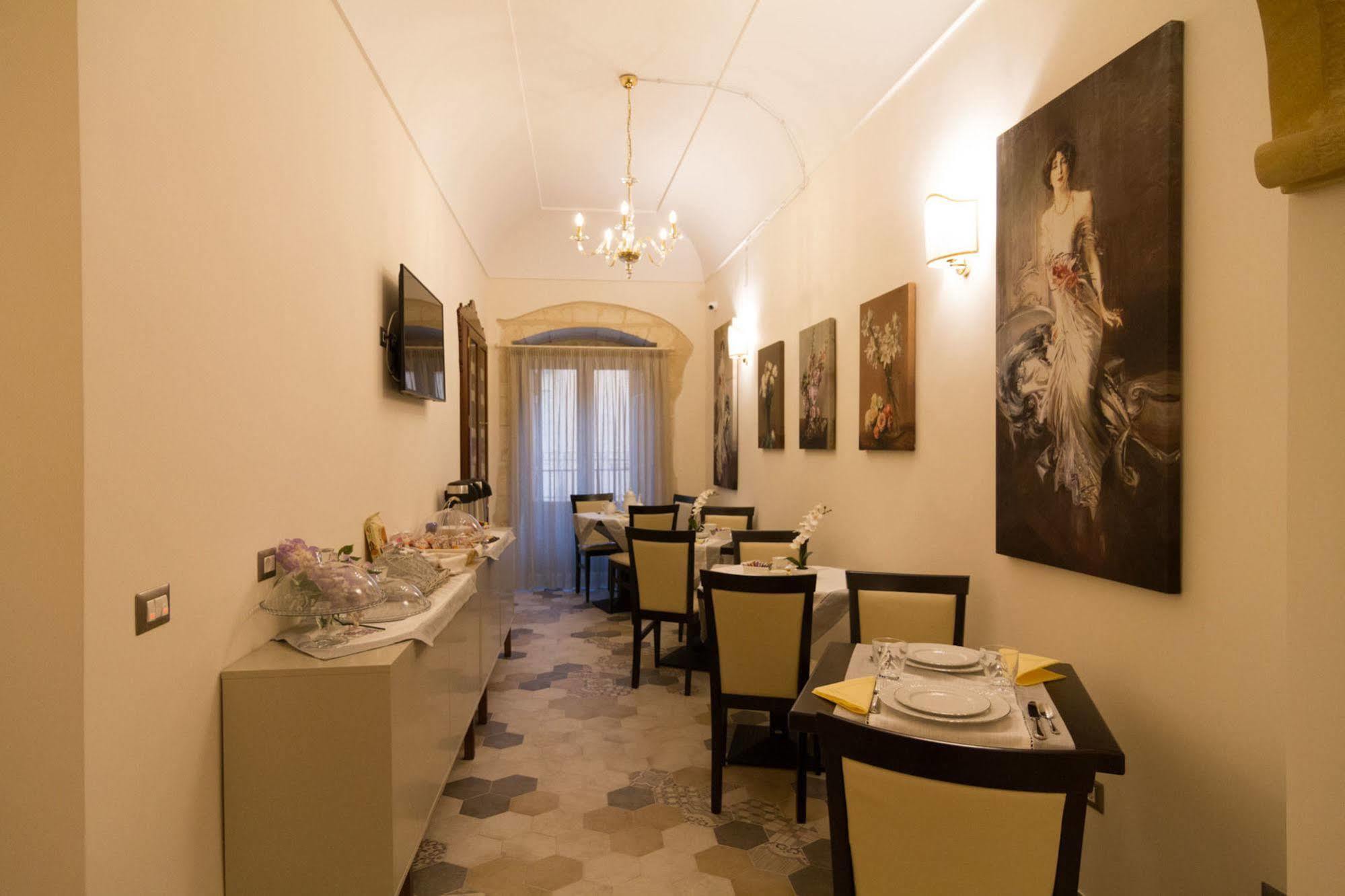 Bed and Breakfast Palazzo Tasca Noto Exterior foto